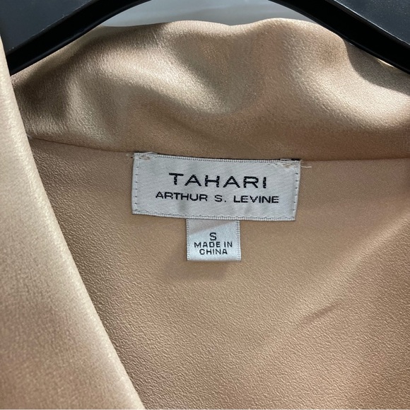 Tahari ASL Gold Tie-Front Sleeveless Blouse - Picture 2 of 11